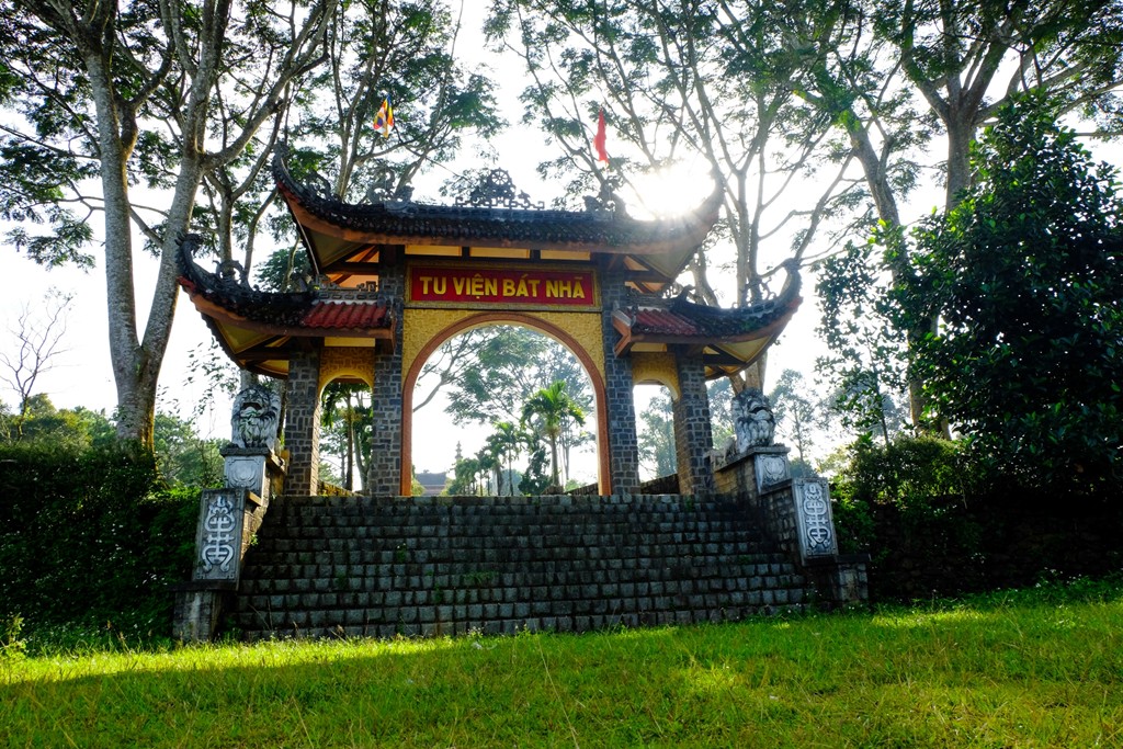 Tu Viện Bát Nhã - TP.Bảo Lộc
