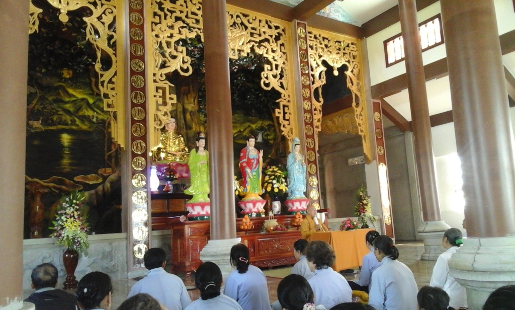 le phat thanh dao chua hoa nghiem