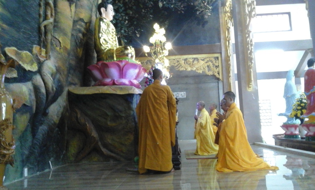 le phat thanh dao chua hoa nghiem