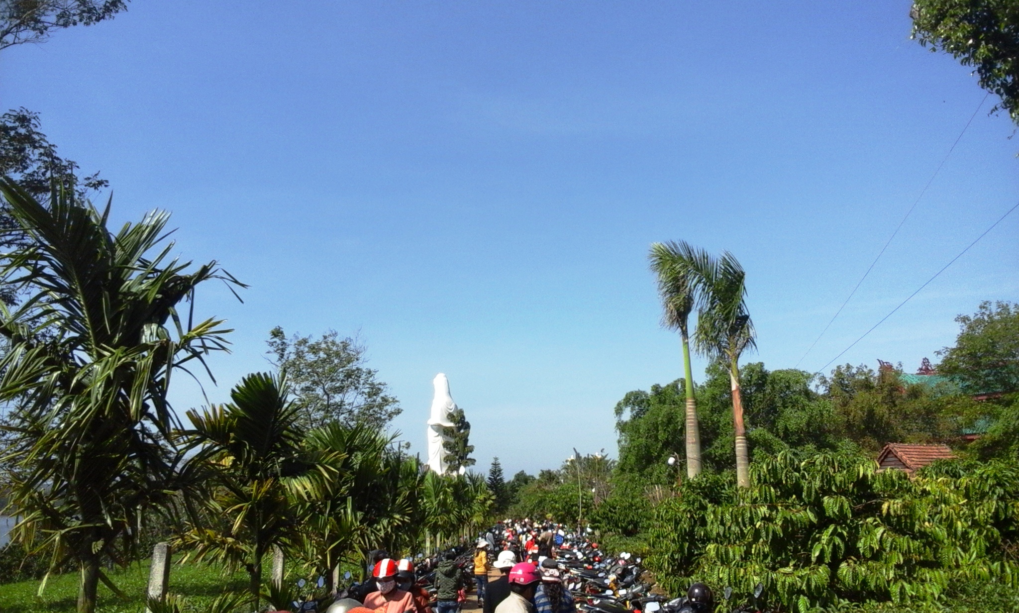 canh di chua mien nui lam dong