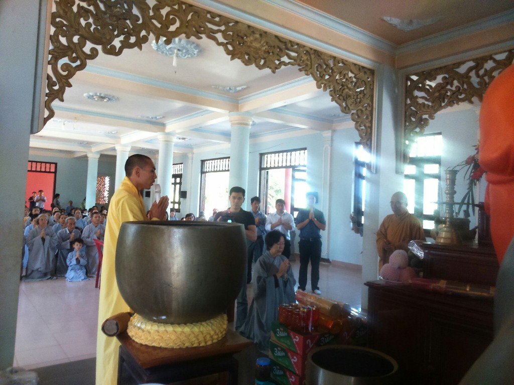 Đoàn tự thiện Tháp Tạng - ĐĐ Thích Quang Hùng