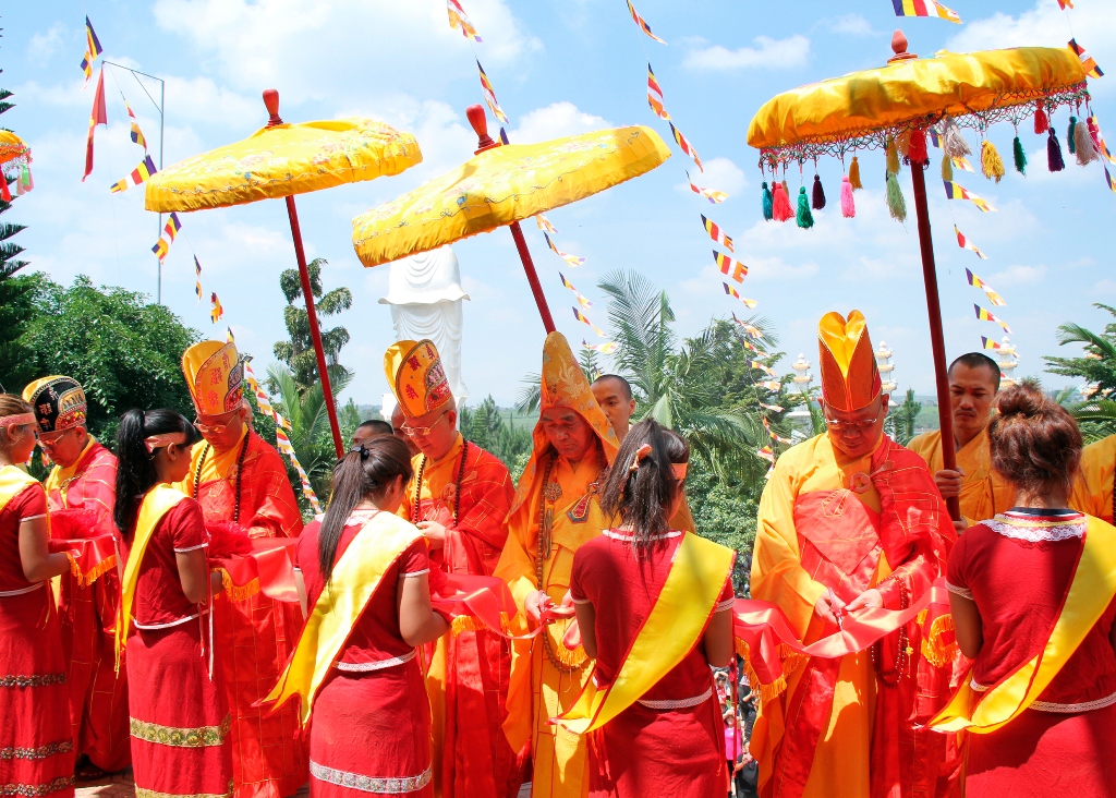 lễ khánh thành chùa Hoa Nghiêm đã thành tựu viên mãn Đại lễ khánh thành chùa Hoa Nghiêm đã thành tựu viên mãn
