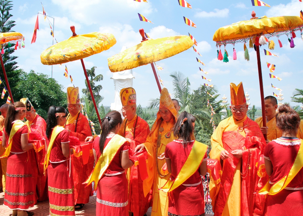 lễ khánh thành chùa Hoa Nghiêm đã thành tựu viên mãn Đại lễ khánh thành chùa Hoa Nghiêm đã thành tựu viên mãn
